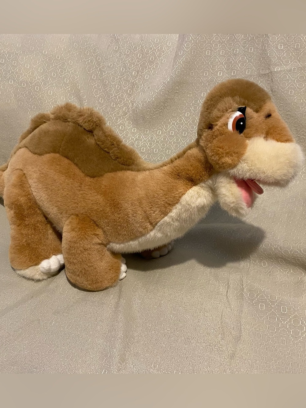 Land Before Time Littlefoot 1995 Universal Studios Vintage Plush Toy